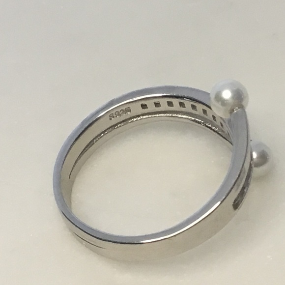 Sterling Silver Cz & Simulated Pearl Ring - Picture 8 of 15